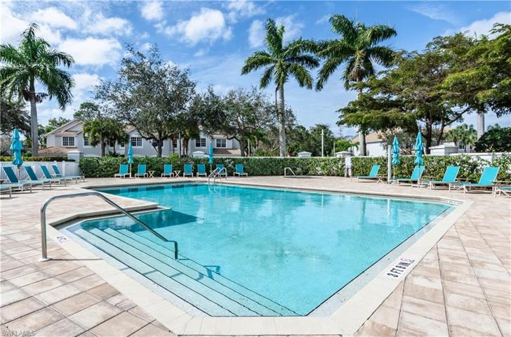 15764 Marcello CIR # 177, NAPLES FL 34110