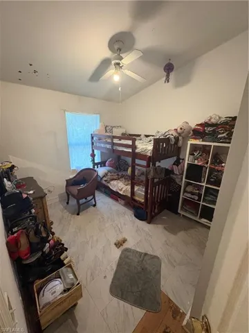 3123  Pine Tree  DR, Naples, FL 34112