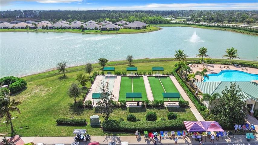 20569  Chestnut Ridge  DR, North Fort Myers, FL 33917