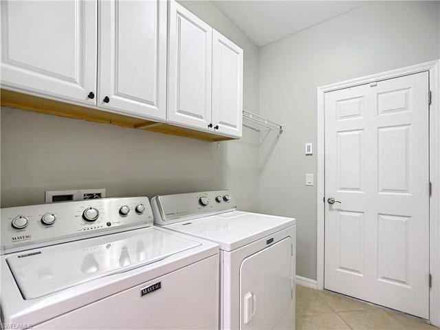 20569  Chestnut Ridge  DR, North Fort Myers, FL 33917