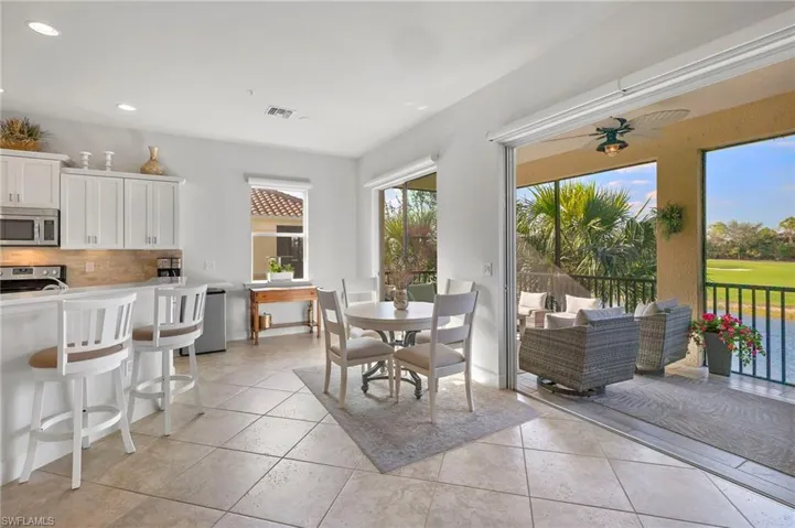 10251 Glastonbury Cir 201, Fort Myers, Florida 33913