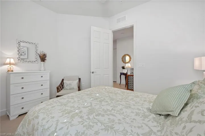 10251 Glastonbury Cir 201, Fort Myers, Florida 33913