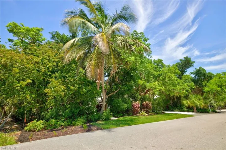 1986 Wild Lime Dr, Sanibel, Florida 33957