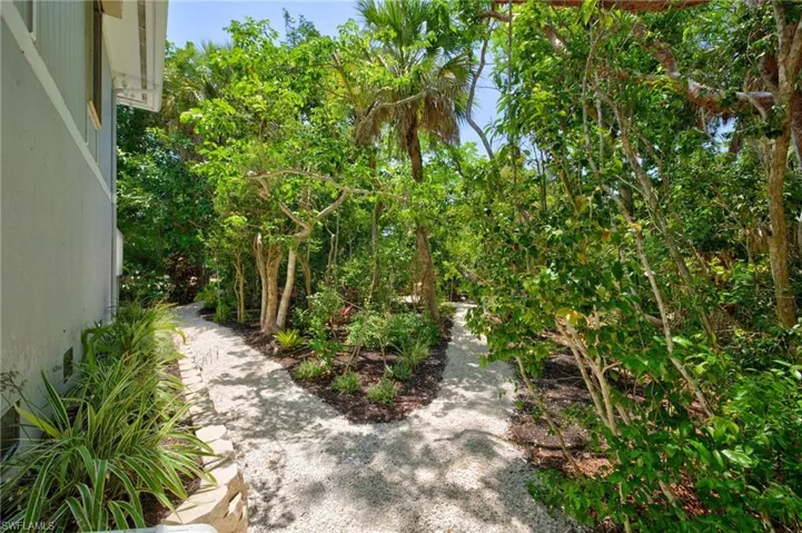 1986 Wild Lime Dr, Sanibel, Florida 33957