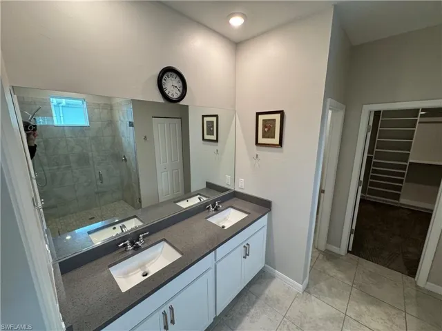 Primary bathroom ensuite.