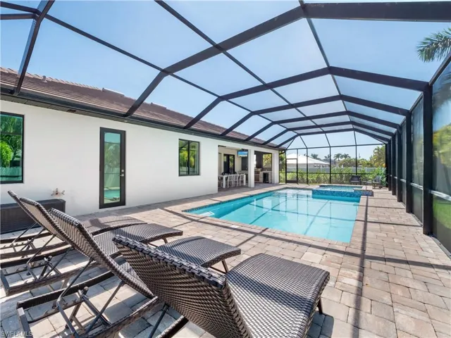 5002 Agualinda Blvd, Cape Coral, Florida 33914