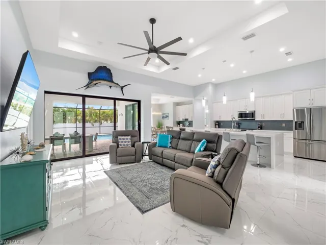 5002 Agualinda Blvd, Cape Coral, Florida 33914