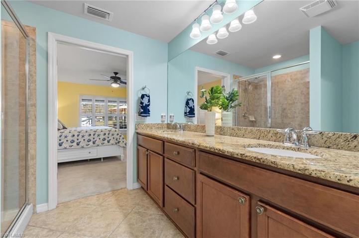 Owner's Bath
