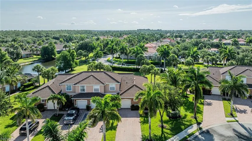 14165 Winchester Ct 204, Naples, Florida 34114
