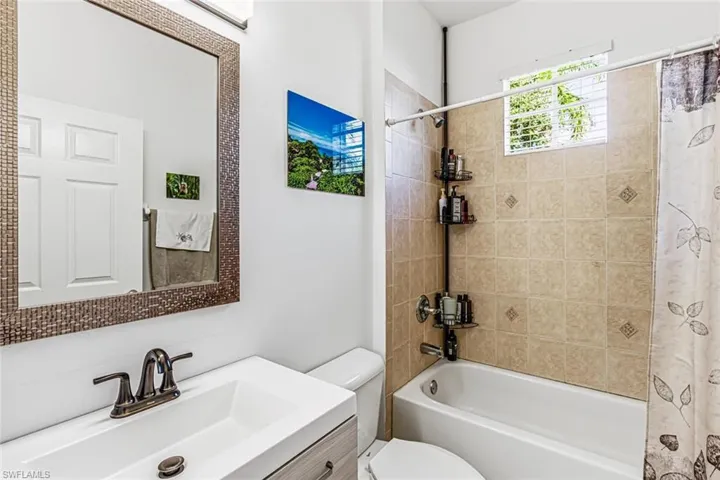 14165 Winchester Ct 204, Naples, Florida 34114