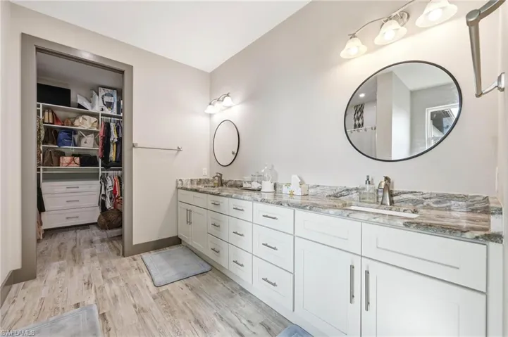 212 Sw 20th St, Cape Coral, Florida 33991