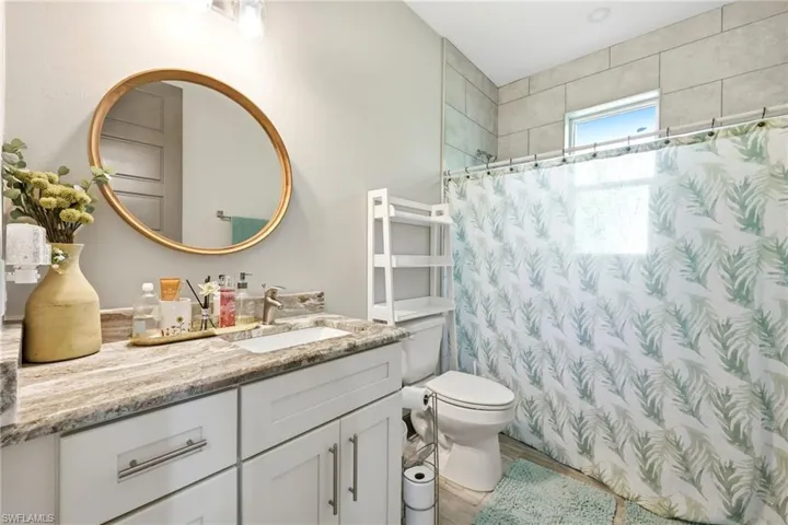 212 SW 20th  ST, Cape Coral, FL 33991