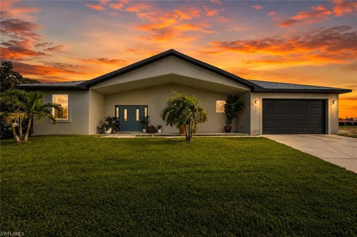 212 Sw 20th St, Cape Coral, Florida 33991