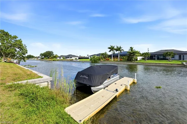 212 SW 20th  ST, Cape Coral, FL 33991