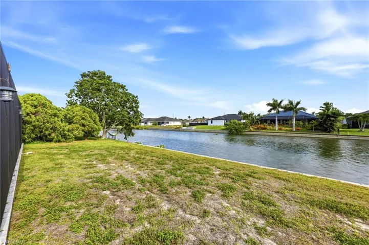 212 SW 20th  ST, Cape Coral, FL 33991