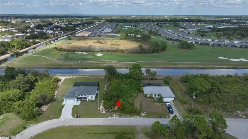 105 Paddock St, Lehigh Acres, Florida 33974