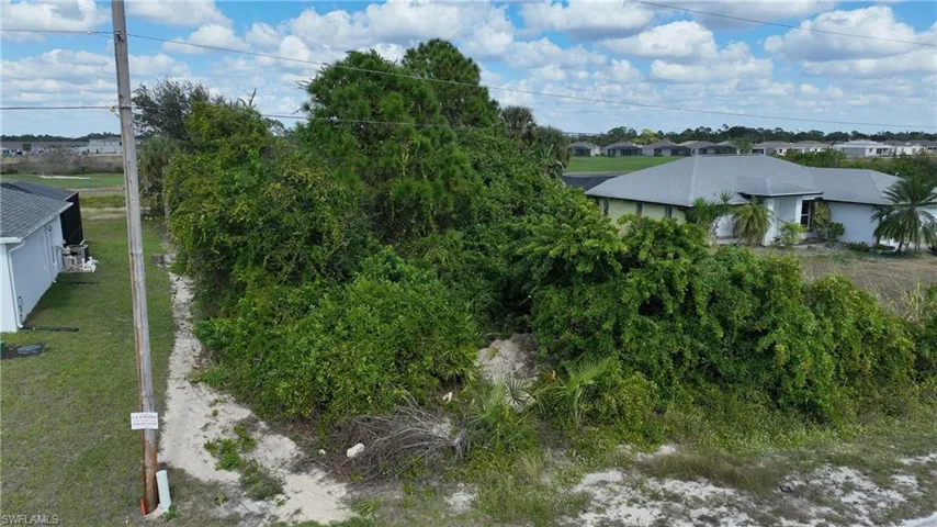 105 Paddock St, Lehigh Acres, Florida 33974