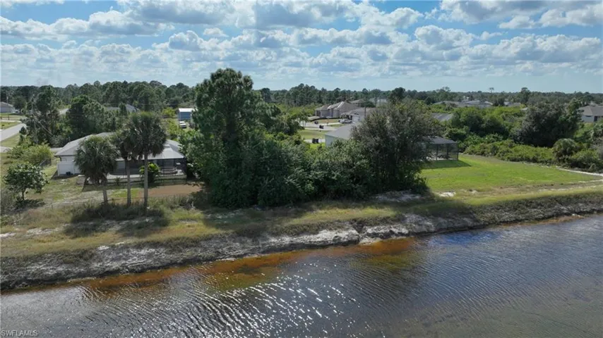 105 Paddock St, Lehigh Acres, Florida 33974