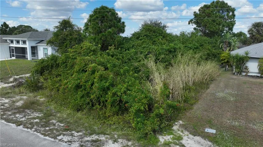 105 Paddock St, Lehigh Acres, Florida 33974