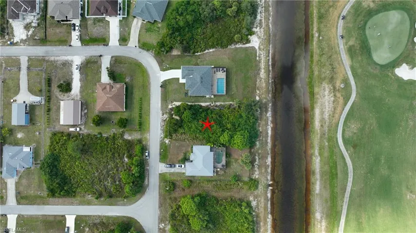 105 Paddock St, Lehigh Acres, Florida 33974