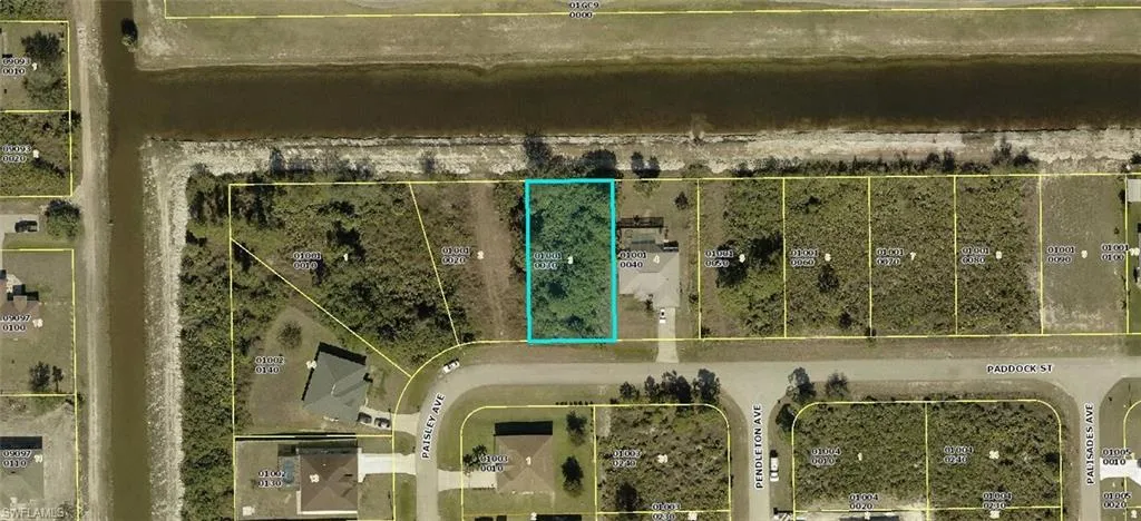 105 Paddock St, Lehigh Acres, Florida 33974