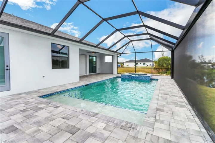 2013 Old Burnt Store Rd N, Cape Coral Fl 33993