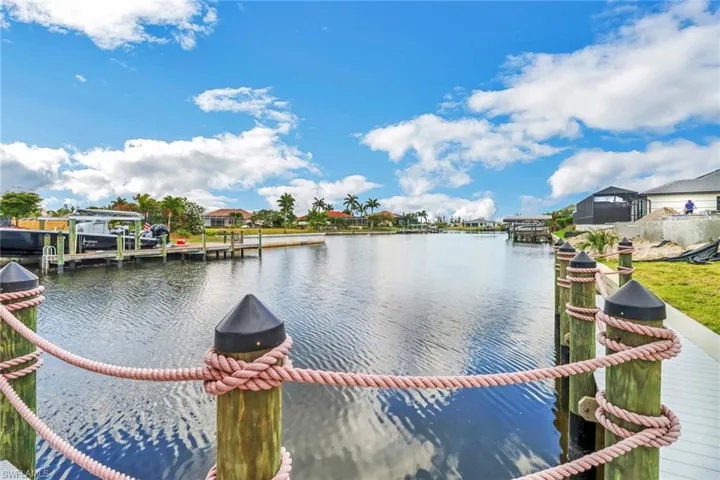 2013 Old Burnt Store Rd N, Cape Coral Fl 33993