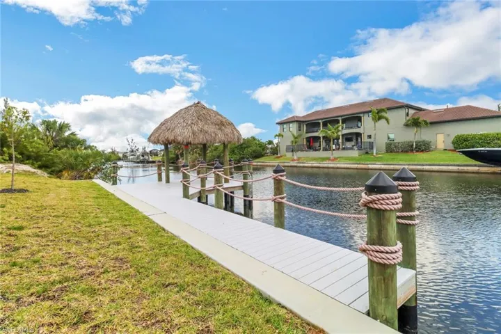 2013 Old Burnt Store Rd N, Cape Coral Fl 33993