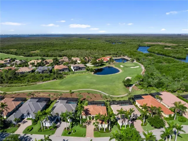 Golf Course Views + Mullock Creek (Gulf Access Canal) Steps Away W/ Kayak Launch