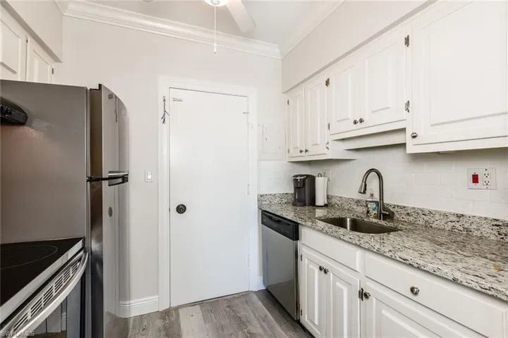 220  Seaview  CT, Marco Island, FL 34145