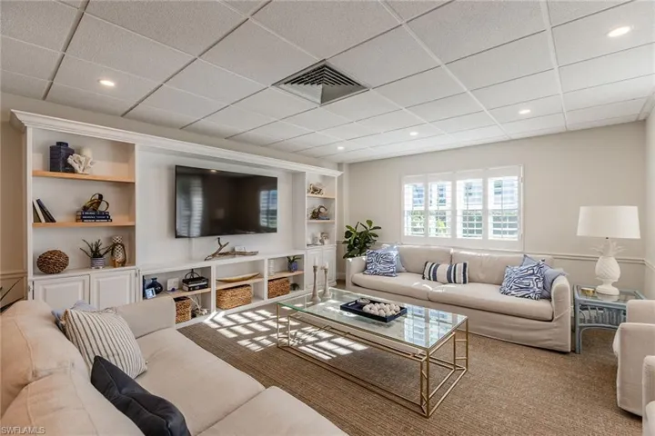 220  Seaview  CT, Marco Island, FL 34145