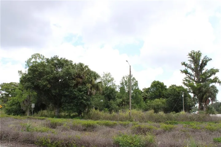 2643  Pine Island NE RD, Cape Coral, FL 33909