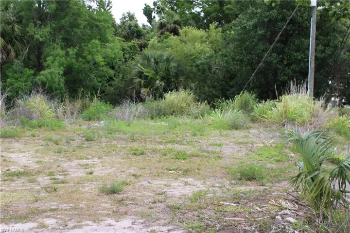 2643  Pine Island NE RD, Cape Coral, FL 33909
