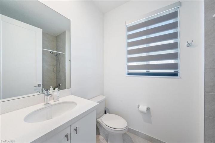 1st Floor Guest Bathroom