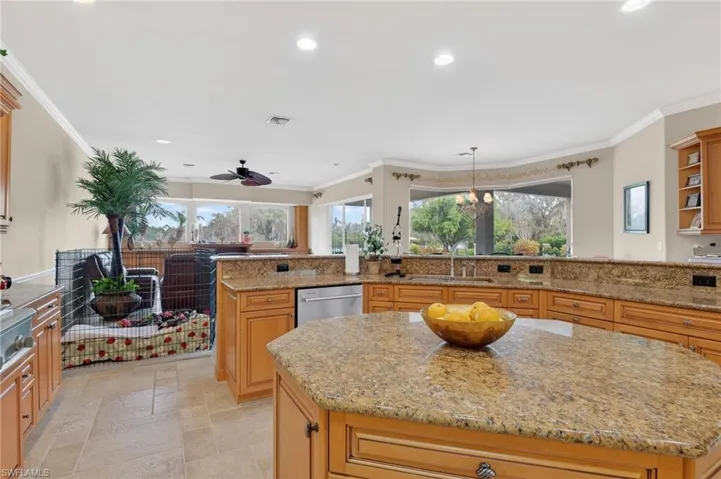 1964  Rialto  WAY, Alva, FL 33920