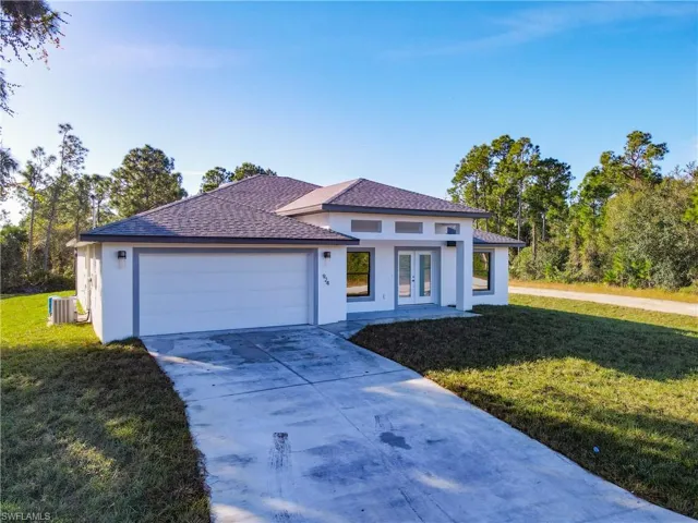604  Lincoln  BLVD, Lehigh Acres, FL 33936