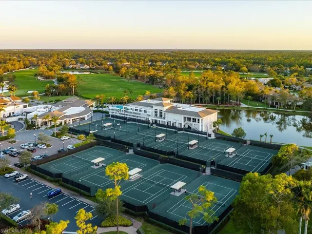 Tennis Courts