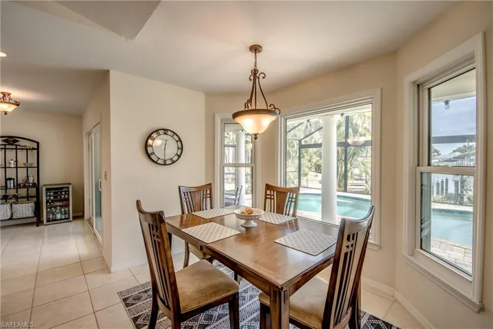 5237 Sw 24th Ave, Cape Coral, Florida 33914