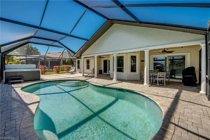 5237 Sw 24th Ave, Cape Coral, Florida 33914