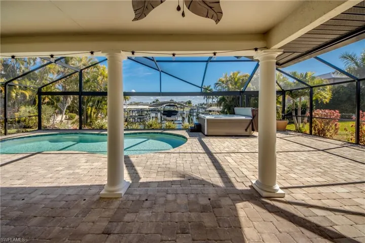 5237 Sw 24th Ave, Cape Coral, Florida 33914