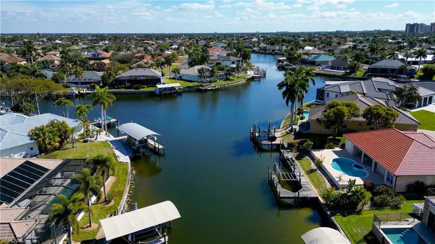 5237 Sw 24th Ave, Cape Coral, Florida 33914