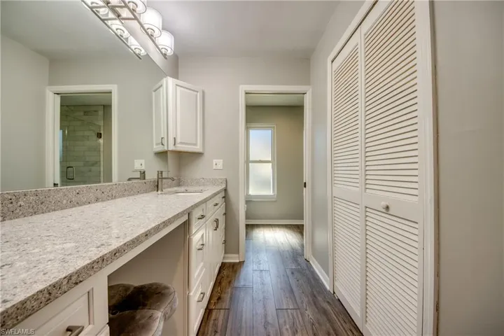 5237 Sw 24th Ave, Cape Coral, Florida 33914