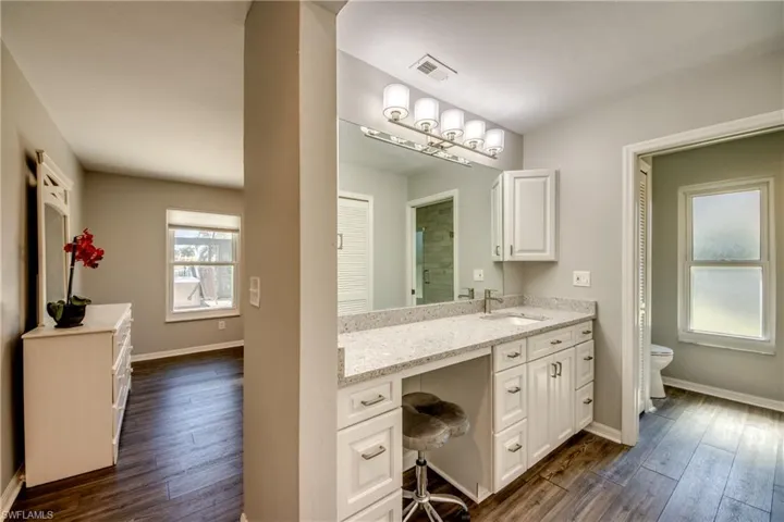 5237 Sw 24th Ave, Cape Coral, Florida 33914