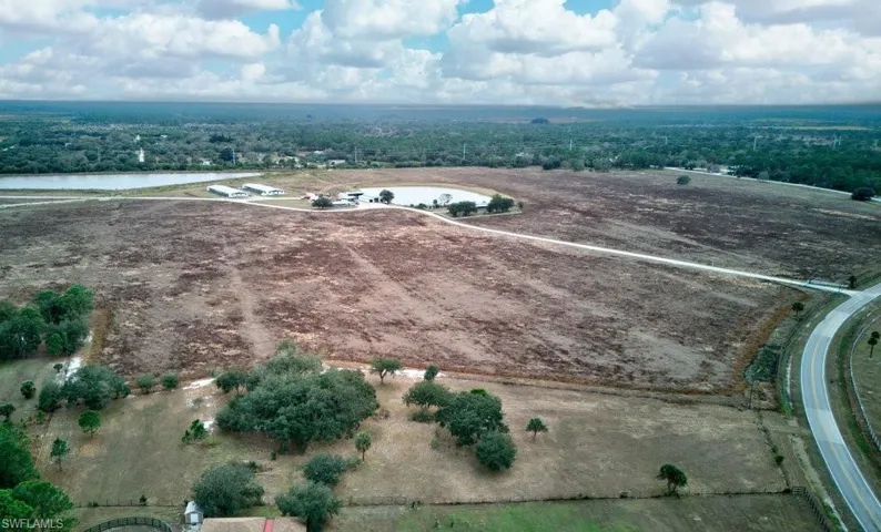 1565  Hendry Isles  BLVD, Clewiston, FL 33440