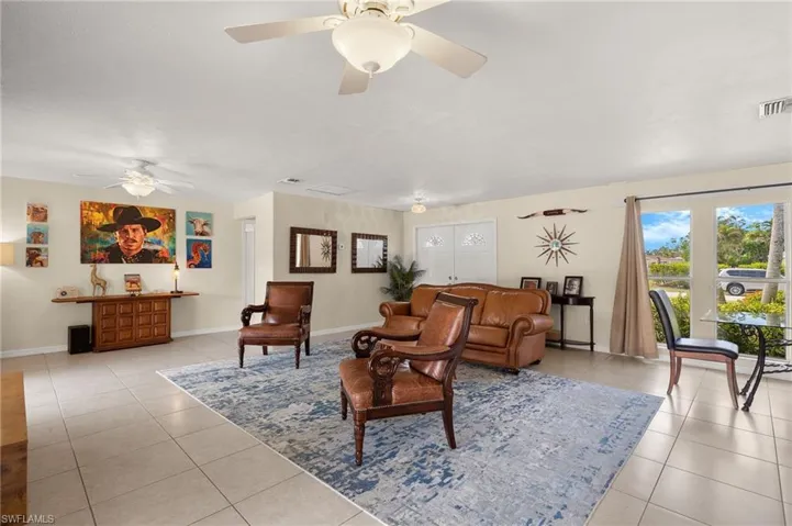 1383  Currier  CIR, Fort Myers, FL 33919