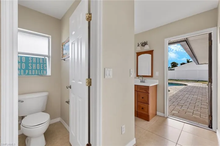 1383  Currier  CIR, Fort Myers, FL 33919