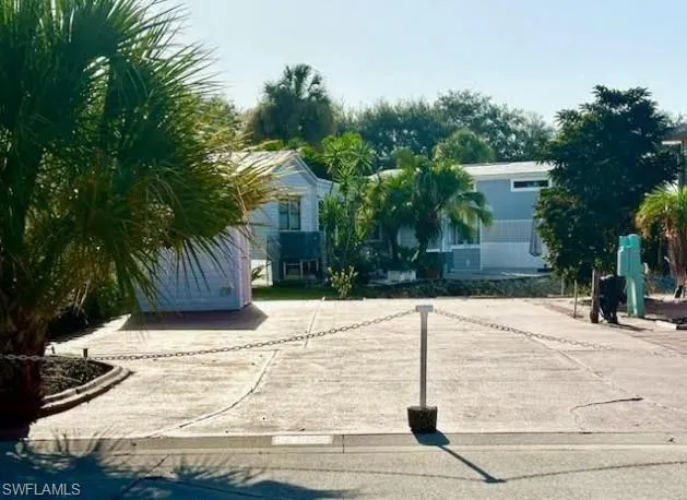 333 Imperial Wilderness Blvd, Naples, Florida 34114