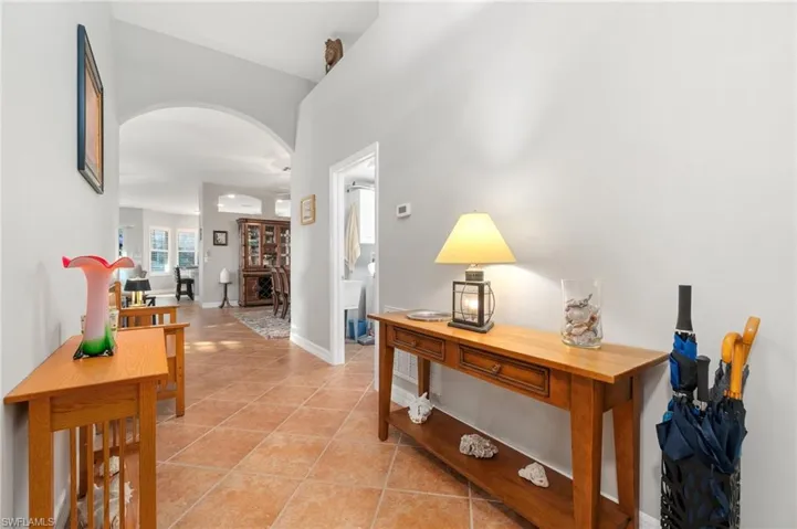 2313  Butterfly Palm  DR, Naples, FL 34119
