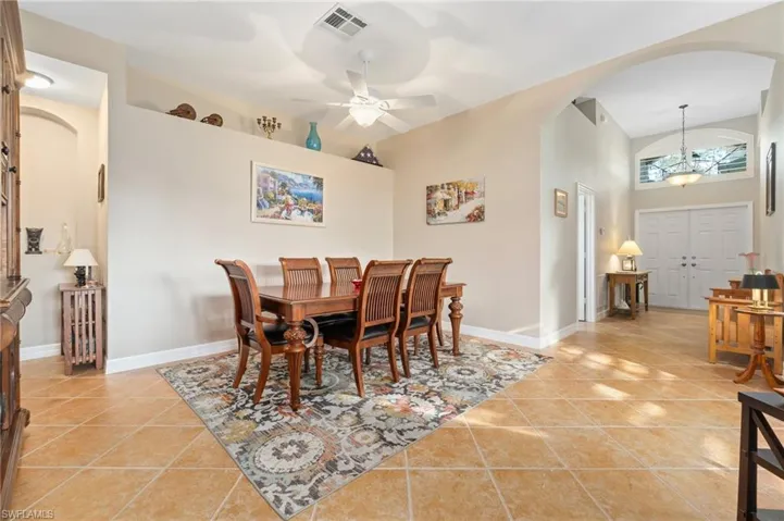2313  Butterfly Palm  DR, Naples, FL 34119