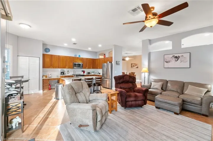 2313  Butterfly Palm  DR, Naples, FL 34119